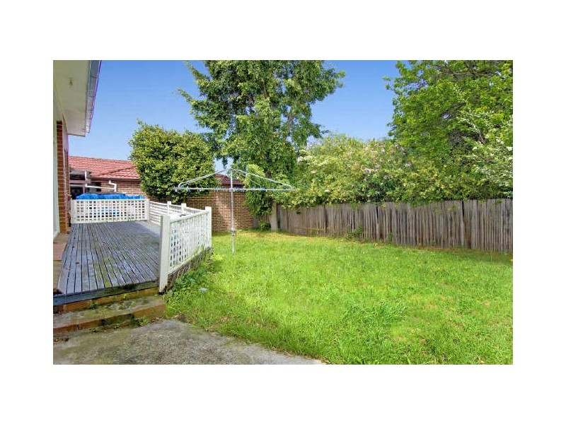 10 Arrowfield Avenue, Burwood NSW 2134