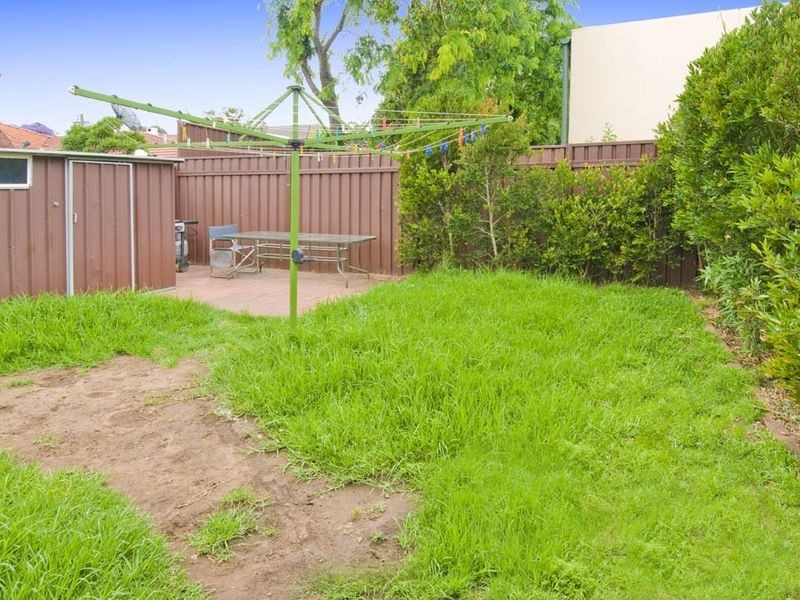 7 Shaftesbury Road, Burwood NSW 2134