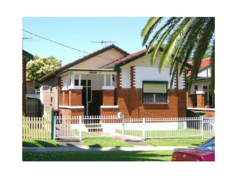 47 Brighton Avenue, Croydon Park NSW 2133