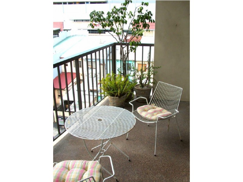 28/2 Park Avenue, Burwood NSW 2134