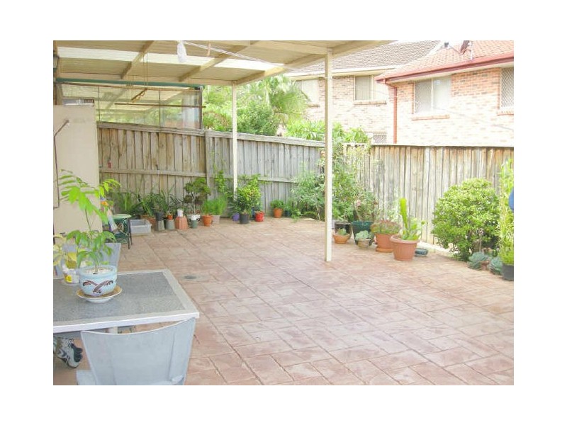 6 Tristania Grove, Greenacre NSW 2190