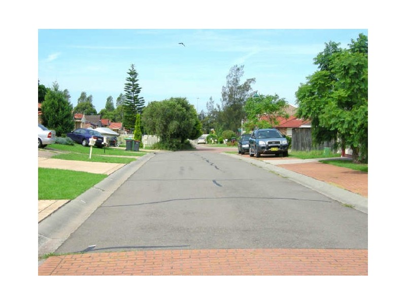 6 Tristania Grove, Greenacre NSW 2190