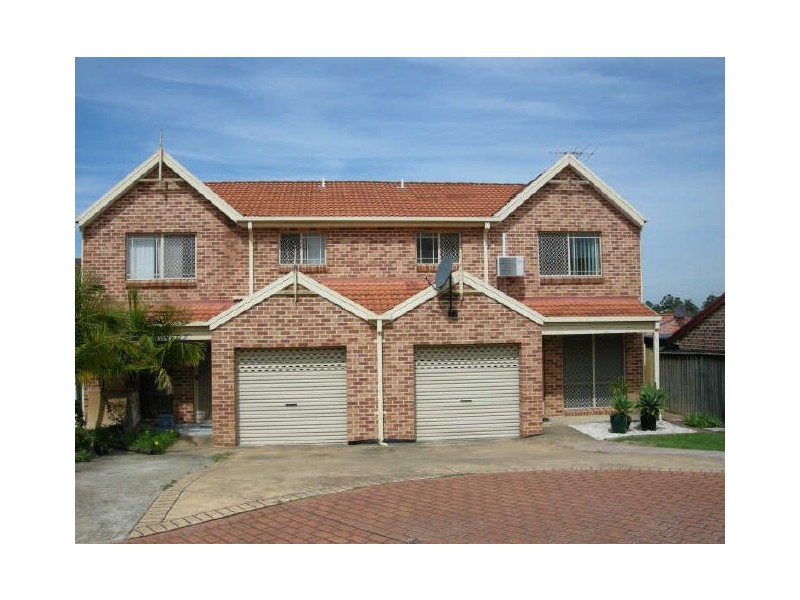 4 Tristania Grove, Greenacre NSW 2190