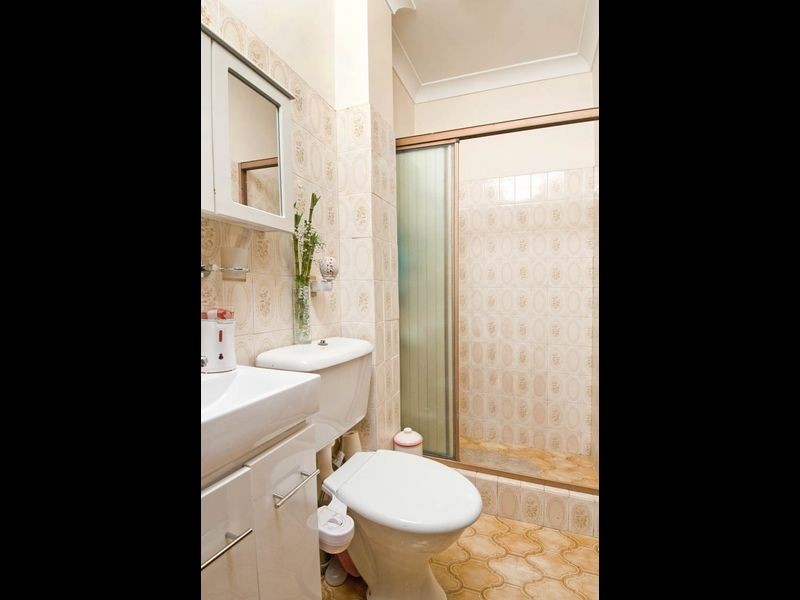 2/131-133 Burwood Road, Croydon Park NSW 2133