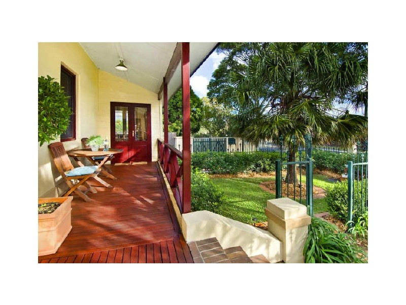 1/286 Burwood Road, Burwood NSW 2134