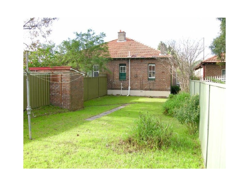 81 Kembla Street, Croydon Park NSW 2133