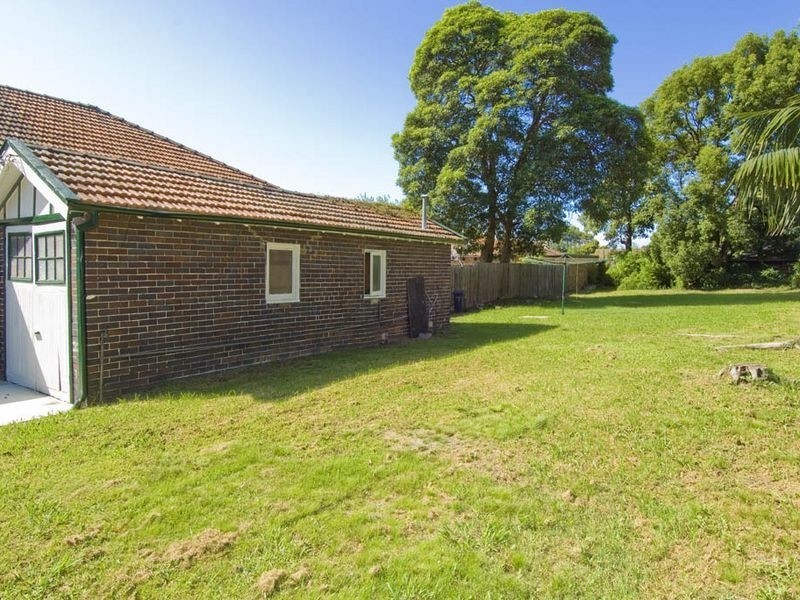 42 Paisley Road, Croydon NSW 2132