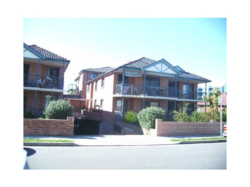 3/8-10 Gloucester Avenue, Burwood NSW 2134