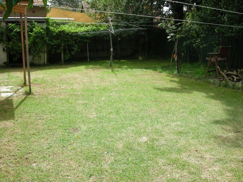 9 Clifton Ave, Burwood NSW 2134