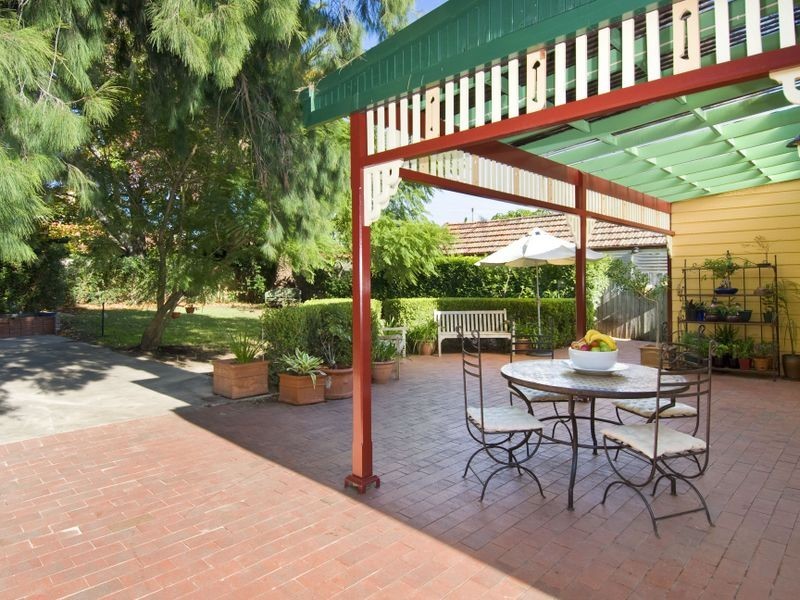 8 Rosa Street, Croydon NSW 2132