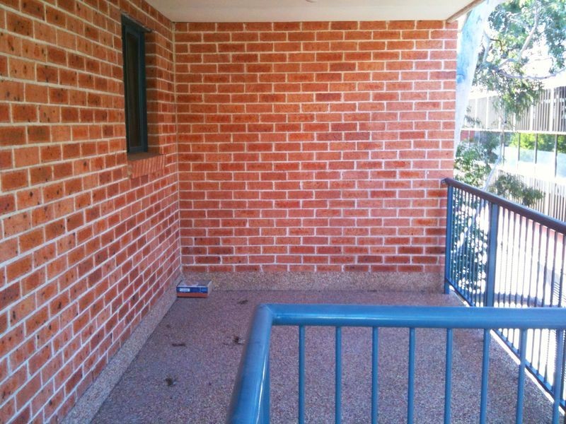 18/8-10 Gloucester Avenue, Burwood NSW 2134