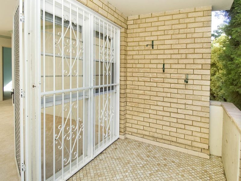 2/22-24 Park Avenue, Burwood NSW 2134