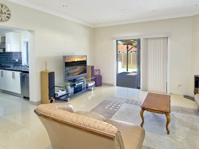 32 Juno Parade, Greenacre NSW 2190