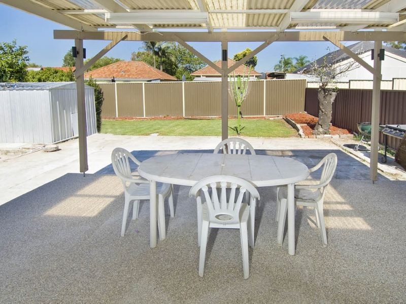 32 Juno Parade, Greenacre NSW 2190