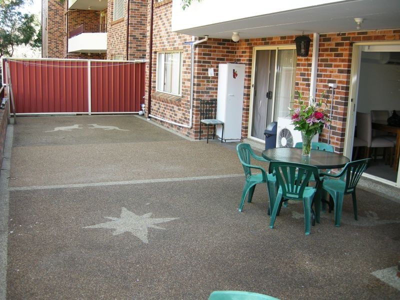 2/122-126 Meredith Street, Bankstown NSW 2200