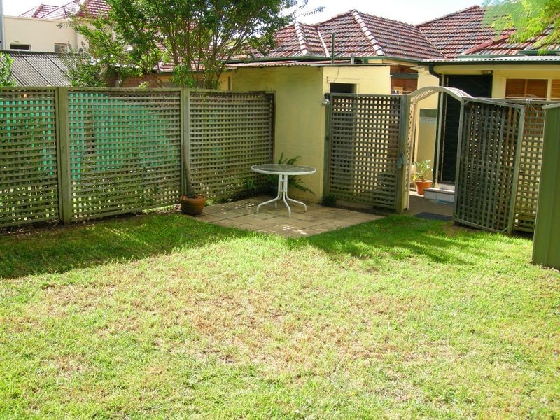 2/33c Angelo Street, Burwood NSW 2134