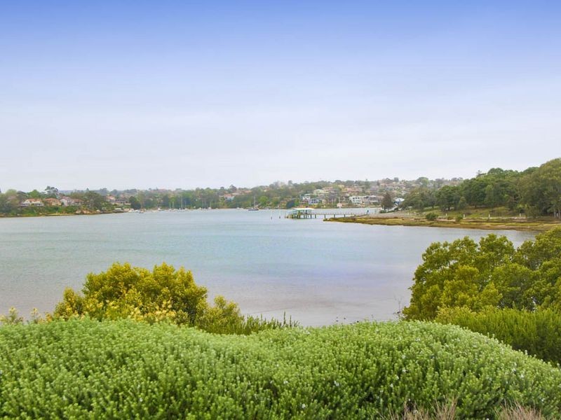 51/21-25 Peninsula Drive, Breakfast Point NSW 2137