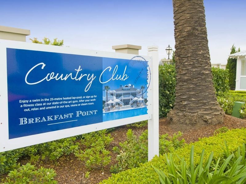 51/21-25 Peninsula Drive, Breakfast Point NSW 2137