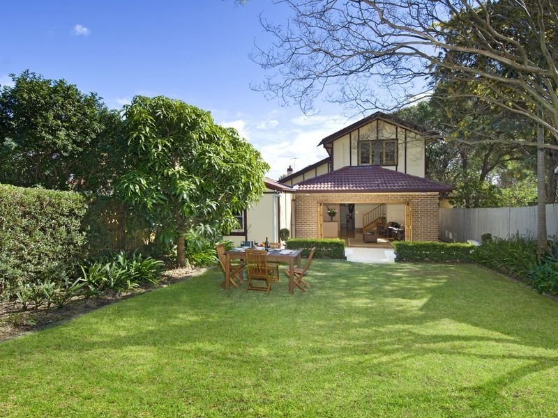 2 Lang Street, Croydon NSW 2132