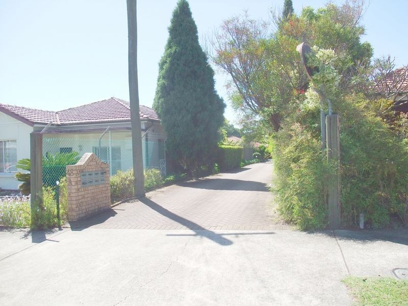 2/48a Lucas Road, Burwood NSW 2134