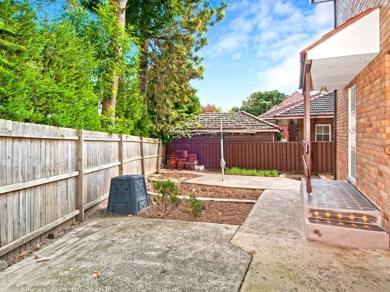4 Minna Street, Burwood NSW 2134