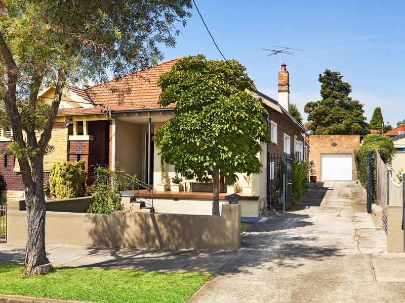 7 Hammond Avenue, Croydon NSW 2132