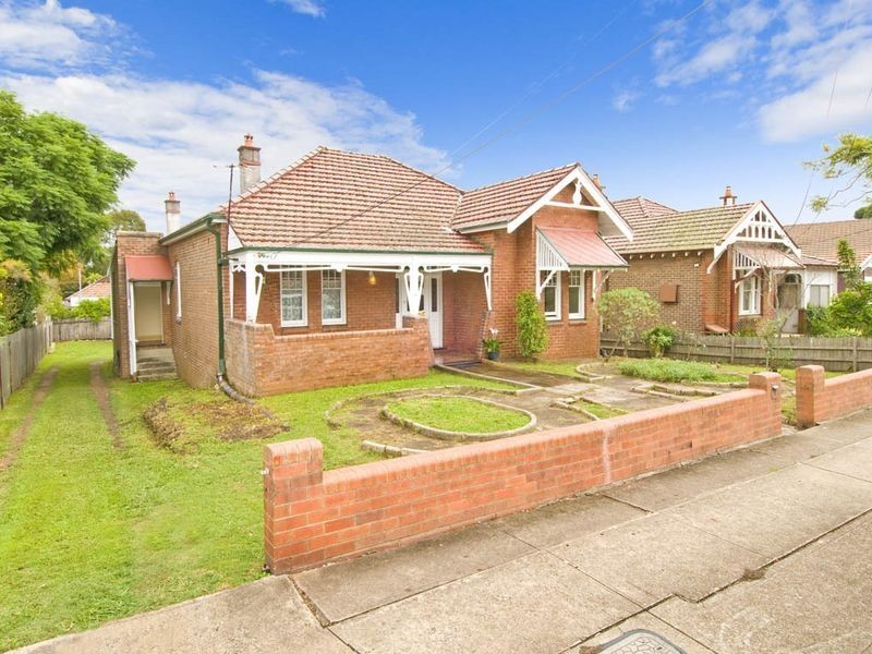 41 Conder Street, Burwood NSW 2134