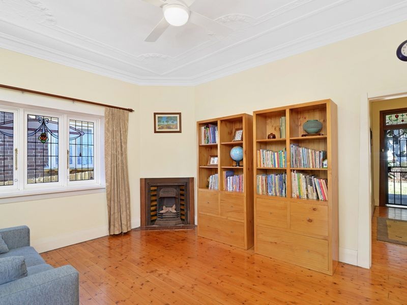 13 Wychbury Avenue, Croydon NSW 2132