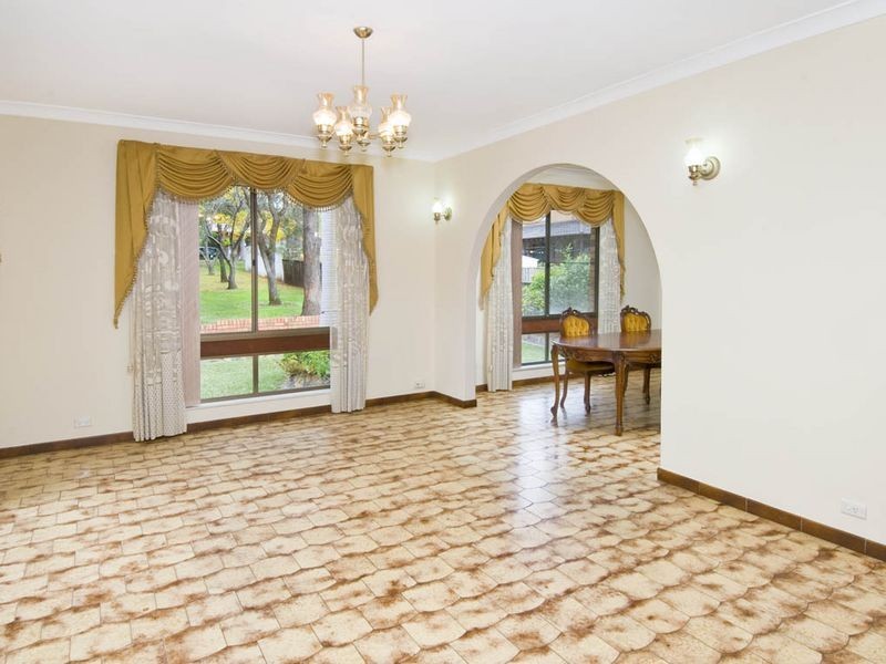 8 St. Pauls Close, Burwood NSW 2134