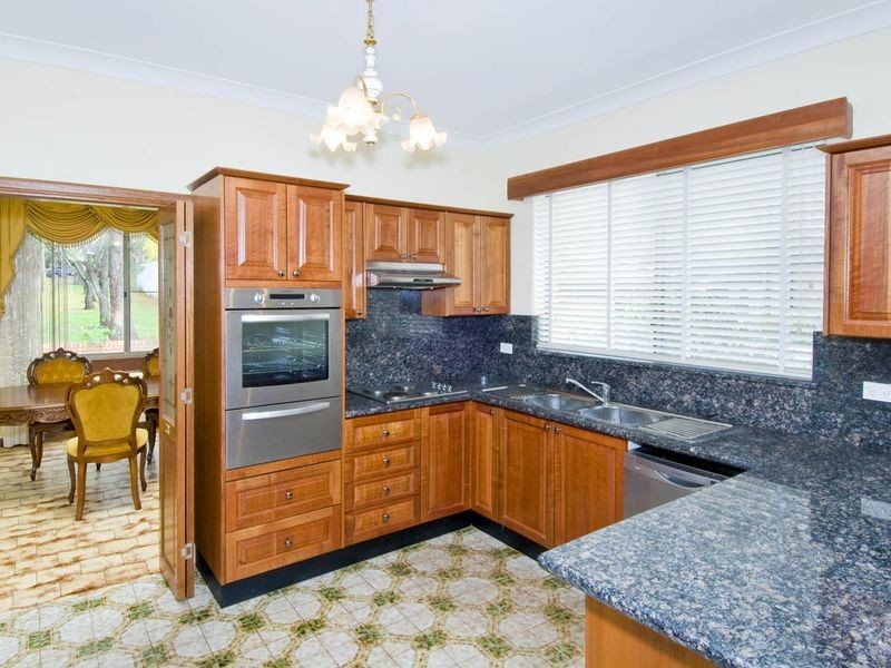 8 St. Pauls Close, Burwood NSW 2134