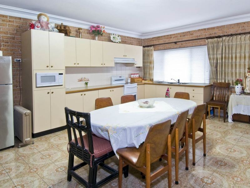 25 Queens Road, Five Dock NSW 2046