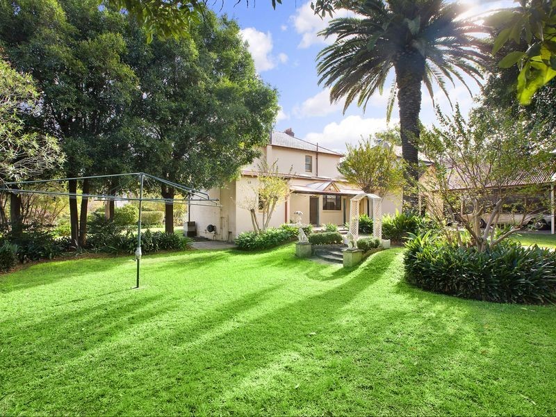 4 Culdees Road, Burwood NSW 2134