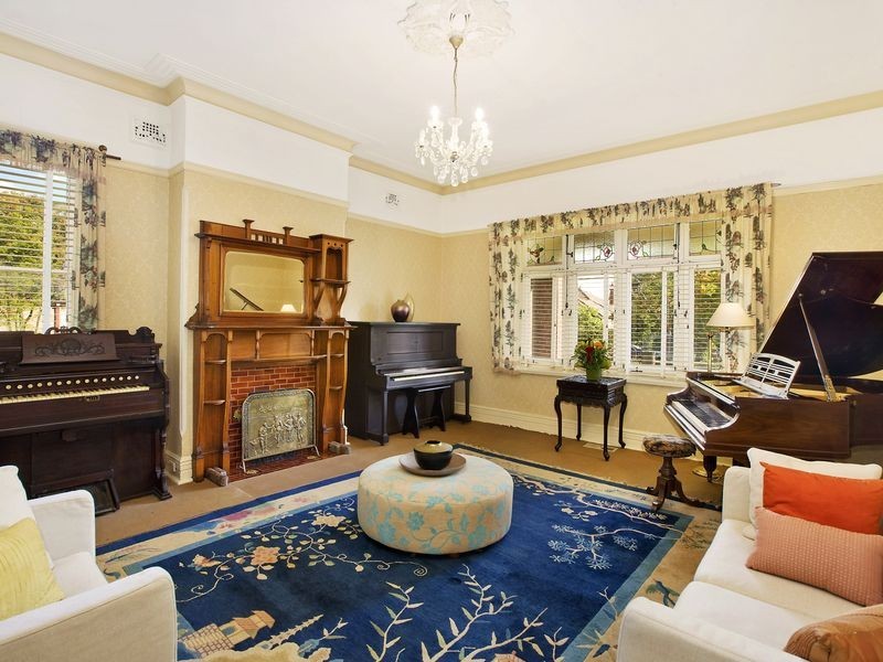 4 Culdees Road, Burwood NSW 2134