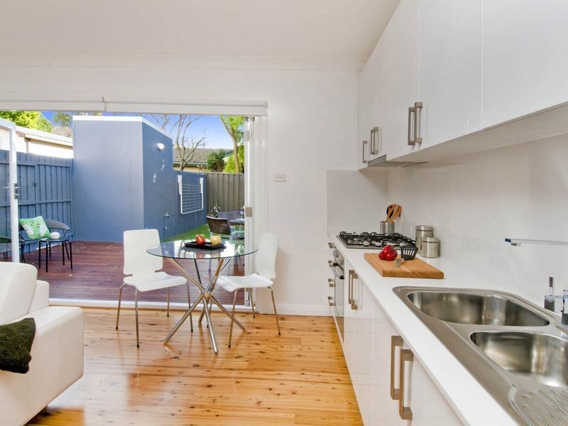 2/33c Angelo Street, Burwood NSW 2134