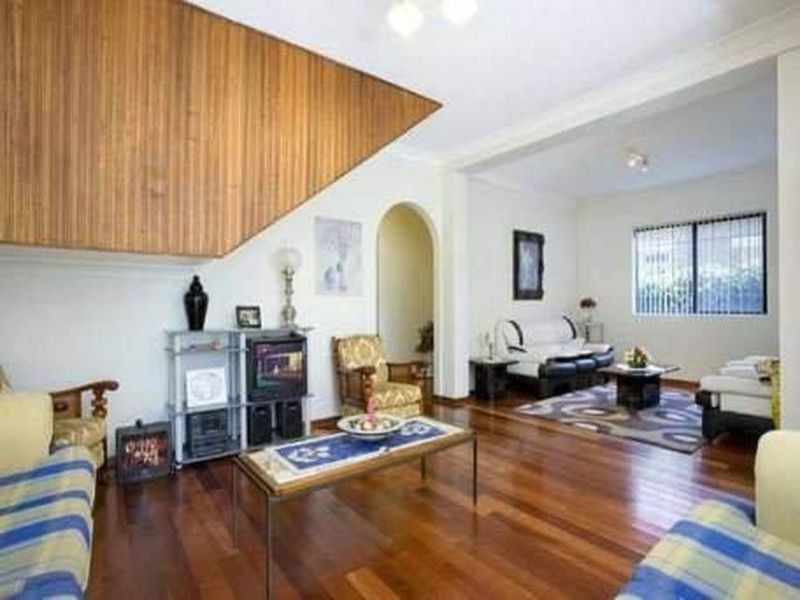 27 Roslyn Street, Ashbury NSW 2193