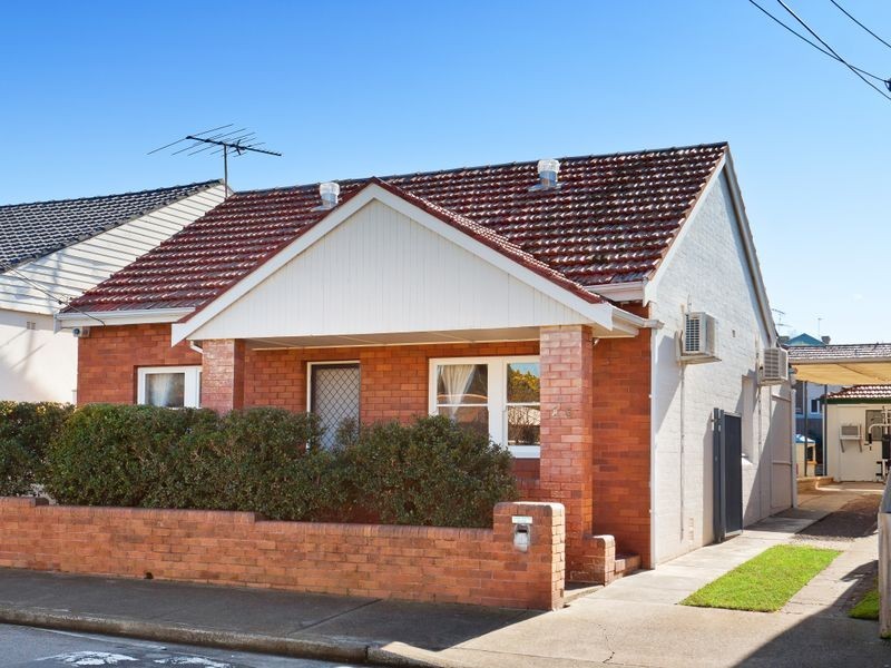 15 Queen Street, Croydon NSW 2132