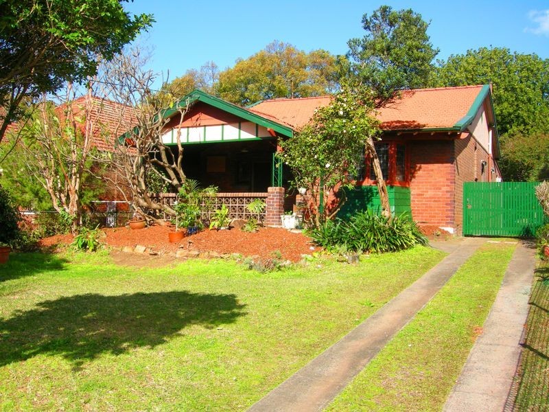 10 Wyalong Street, Burwood NSW 2134