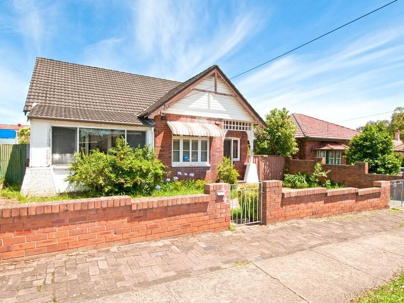 12 Broughton Street, Concord NSW 2137