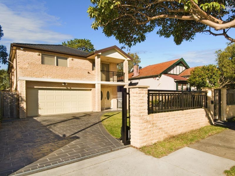 72 Water Street, Belfield NSW 2191