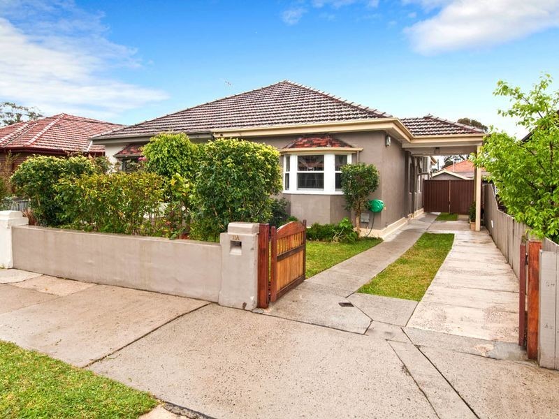 11a Yandarlo Street, Croydon Park NSW 2133