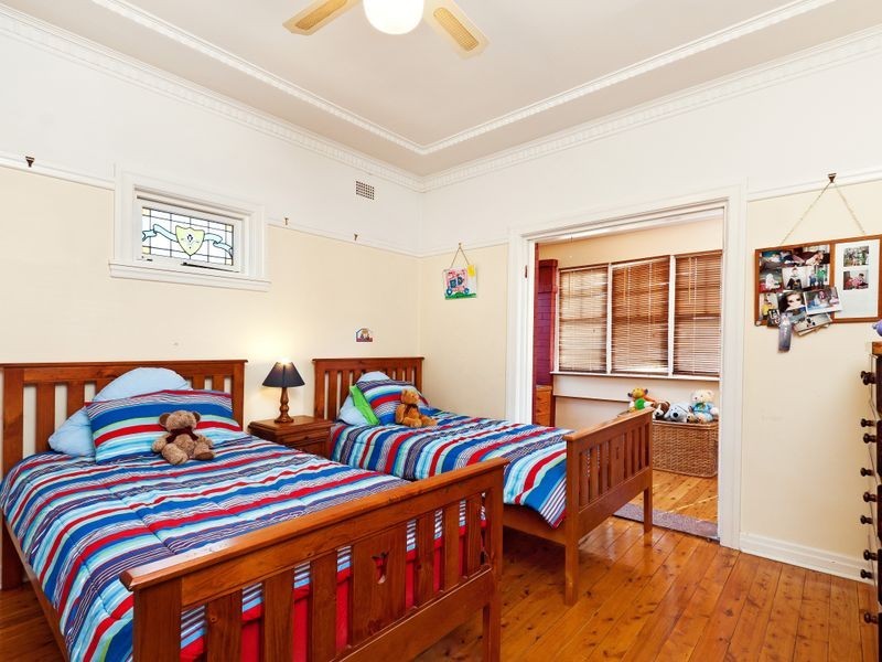 14 Young Street, Croydon NSW 2132