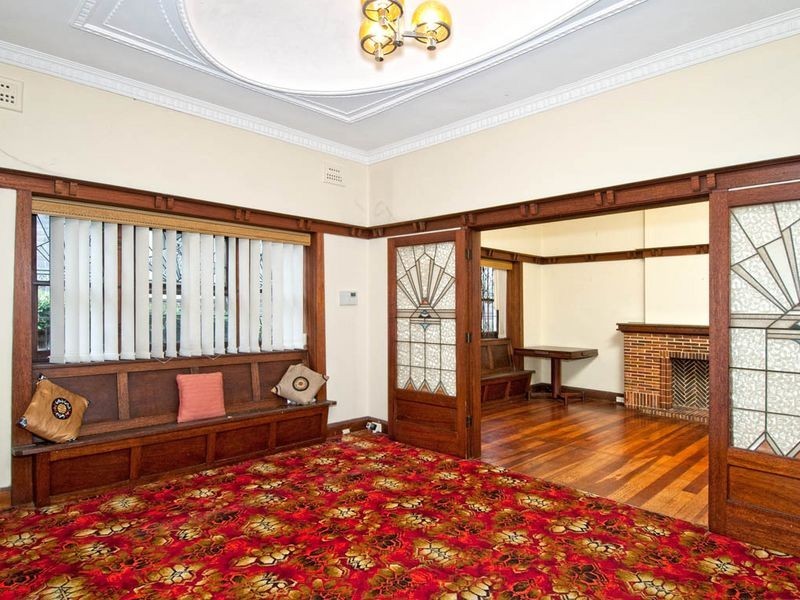 6 Nicholson Street, Burwood NSW 2134