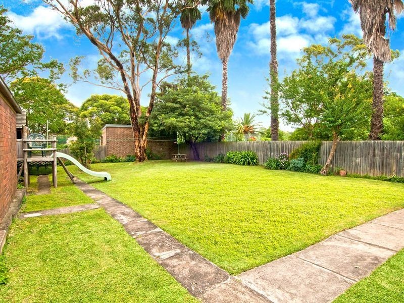 16 Wallace Street, Burwood NSW 2134