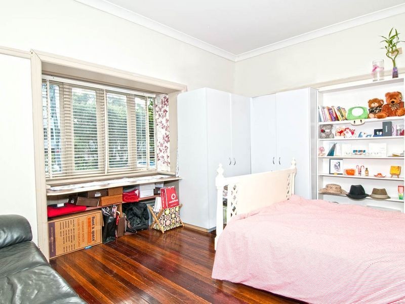 54 Shaftesbury Road, Burwood NSW 2134