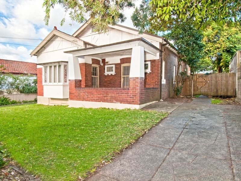 54 Shaftesbury Road, Burwood NSW 2134