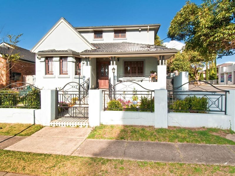1 Gladstone Street, Concord NSW 2137