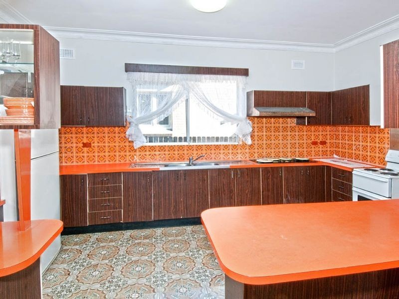 10 Sym Avenue, Burwood NSW 2134