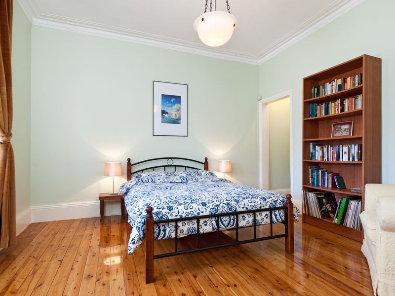 52 Thomas Street, Ashfield NSW 2131