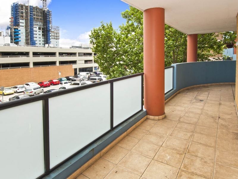 10/35 Belmore Street, Burwood NSW 2134