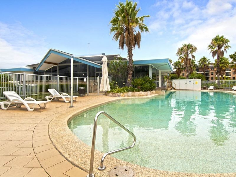 146/2 Dolphin Close, Chiswick NSW 2046